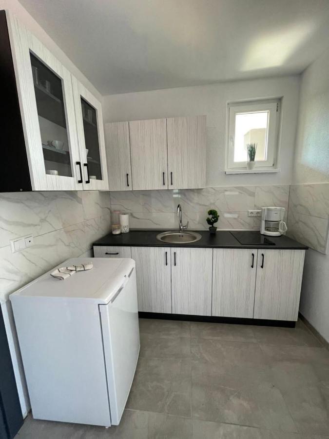 Ammirevole Ravne Apartments Високо Екстериор снимка