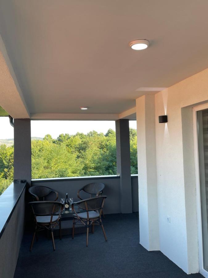 Ammirevole Ravne Apartments Високо Екстериор снимка